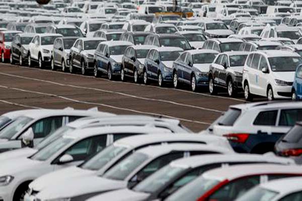 За полгода в КР ввезли 67.4 тысячи легковых авто. Китай на 3-м месте по поставкам