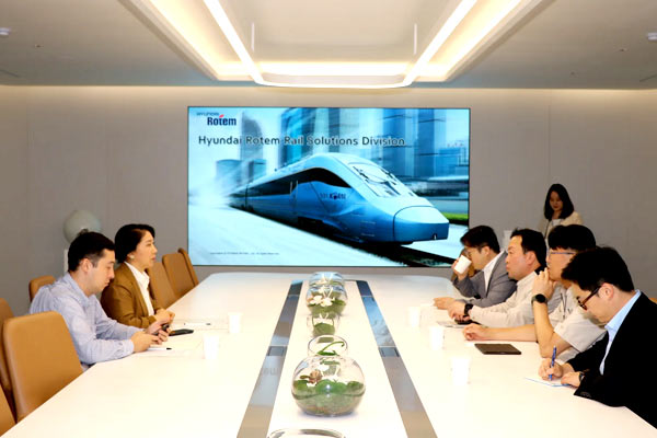 Hyundai Rotem готова изучить возможности инвестиций в железнодорожную отрасль Кыргызстана