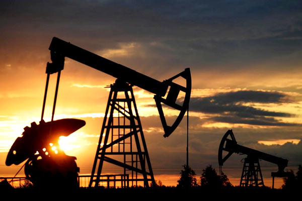 «Кыргызнефтегаз» наращивает добычу нефти и модернизирует завод в Джалал-Абаде